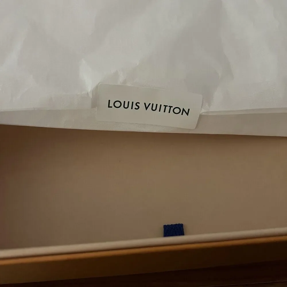 Louis Vuitton Authentic Empty Gift Box Women's One Size Yellow Tissue Paper Logo